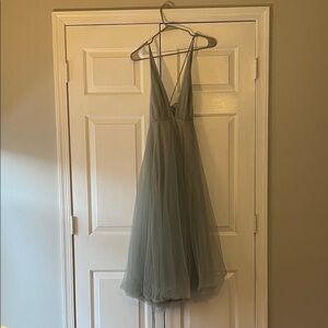 Elegant Green Midi Dress